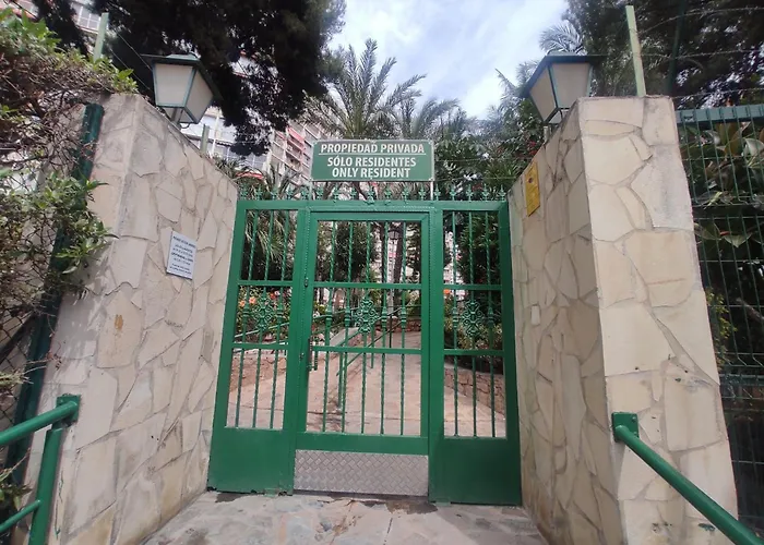 Playmon Park Torre A - Piso 16 * Бенидорм